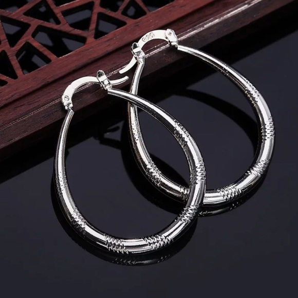 New 925 Sterling Silver Hoop Earrings - Picture 5 of 8